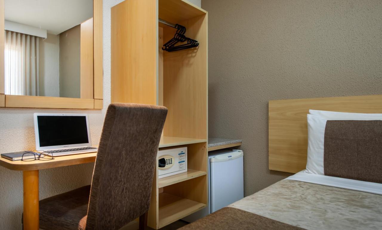וילה ולייה Hotel Olympia מראה חיצוני תמונה
