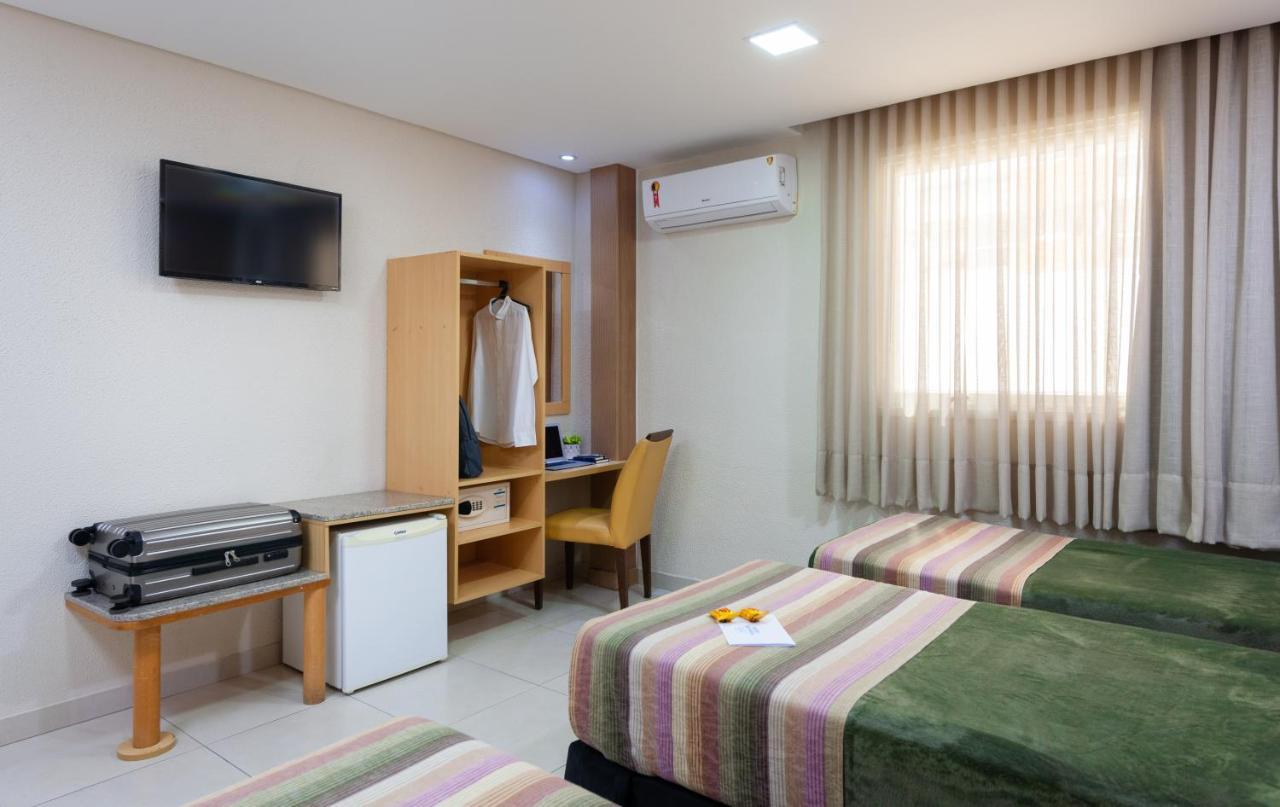 וילה ולייה Hotel Olympia מראה חיצוני תמונה