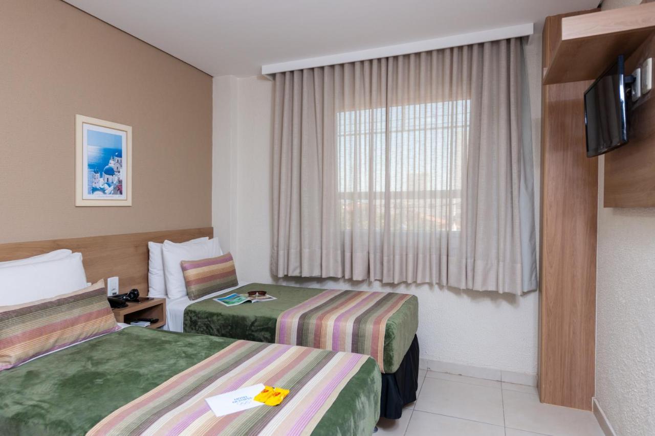 וילה ולייה Hotel Olympia מראה חיצוני תמונה